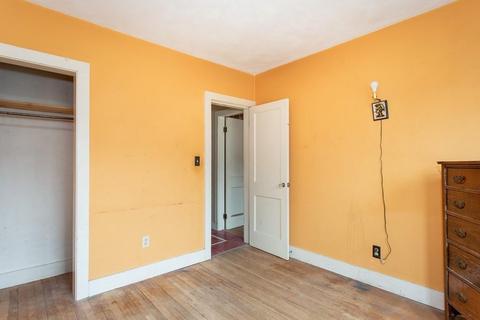 34 Brook St, Easthampton, MA 01027 photo 7