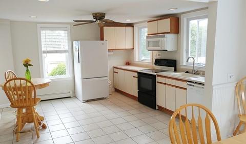 2 Cliff St, Saugus, MA 01906 photo 5