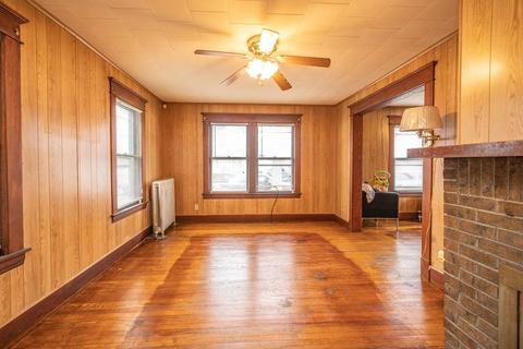 197 Phoenix Ter, Springfield, MA 01104 photo 14