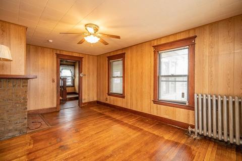 197 Phoenix Ter, Springfield, MA 01104 photo 12