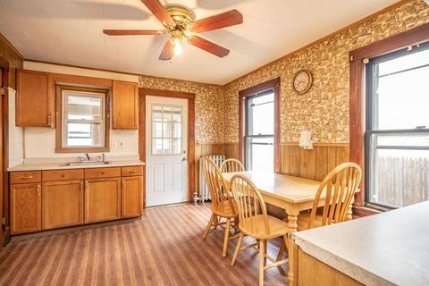 197 Phoenix Ter, Springfield, MA 01104 photo 25