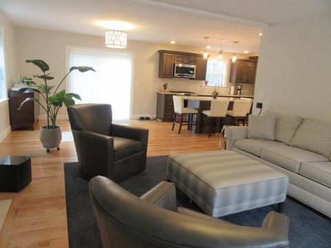 671 Salisbury St, Worcester, MA 01609 photo 10