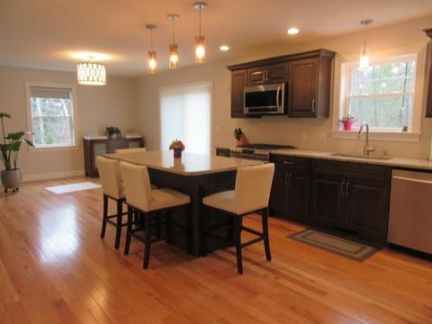 671 Salisbury St, Worcester, MA 01609 photo 8