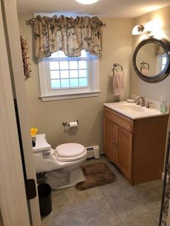 5 Fall Ln, Canton, MA 02021 photo 11