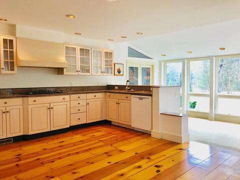 8 Pine Tree Cir, Pelham, MA 01002 photo 13