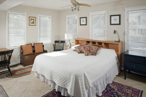 42 Q St, Hull, MA 02045 photo 6