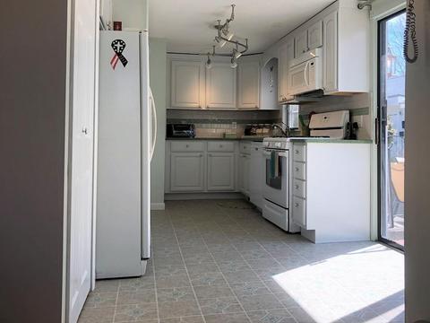 9 Grant St, Wareham, MA 02571 photo 3