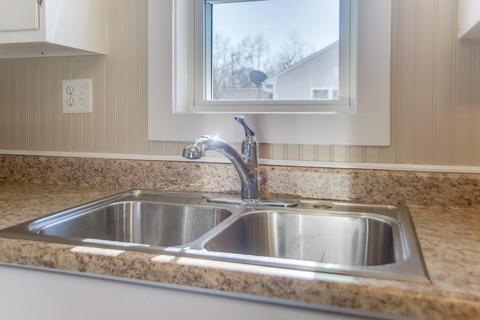 33 Mohegan Ave, Springfield, MA 01151 photo 11