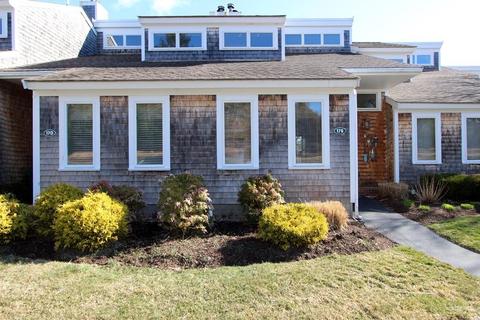 17 Riverview Ave #E, Mashpee, MA 02649 photo 2