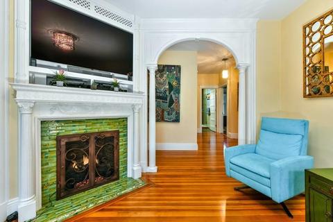 17 Strathmore Rd #3, Brookline, MA 02445 photo 3