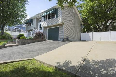 145 Fairfield Ave, Woonsocket, RI 02895 photo 17