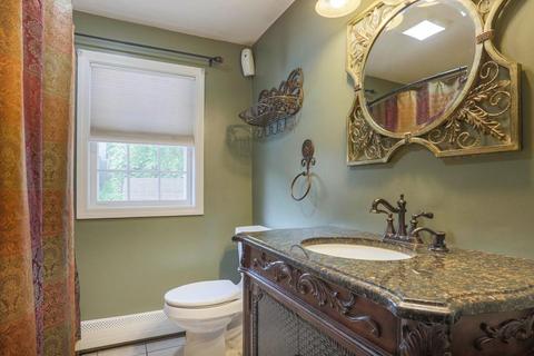 145 Fairfield Ave, Woonsocket, RI 02895 photo 5