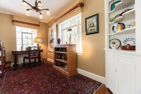 175 Cliff Rd, Wellesley, MA 02481 photo 11