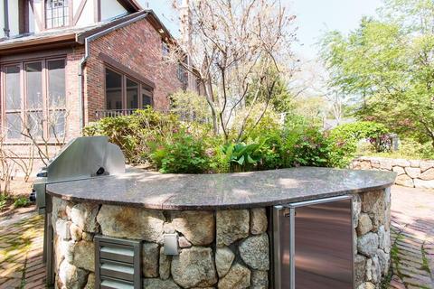 175 Cliff Rd, Wellesley, MA 02481 photo 29