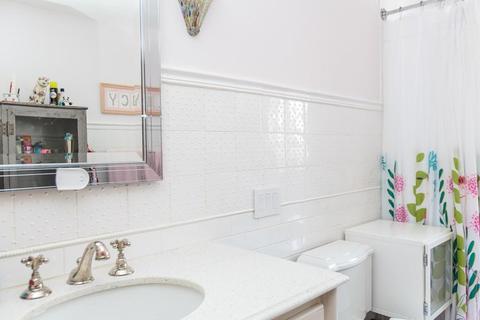 175 Cliff Rd, Wellesley, MA 02481 photo 24
