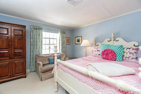 175 Cliff Rd, Wellesley, MA 02481 photo 22