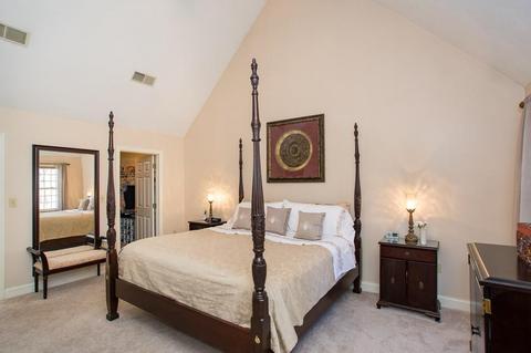22 Main St, Medfield, MA 02052 photo 15