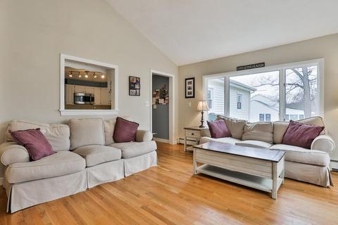 25 Sandra Ln, Reading, MA 01867 photo 18