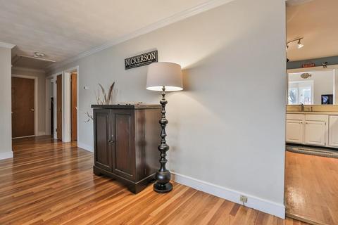 25 Sandra Ln, Reading, MA 01867 photo 11
