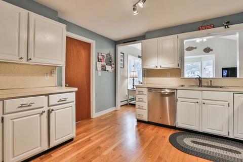 25 Sandra Ln, Reading, MA 01867 photo 14