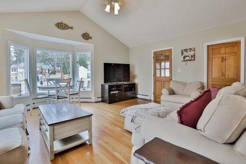25 Sandra Ln, Reading, MA 01867 photo 16