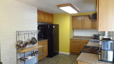 103 Simpson Dr, Framingham, MA 01701 photo 2