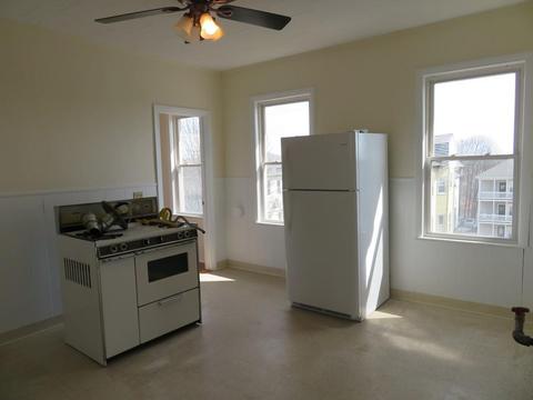 27 Marion Ave, Worcester, MA 01604 photo 22