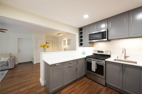38 Juniper St #111, Brookline, MA 02445 photo 12