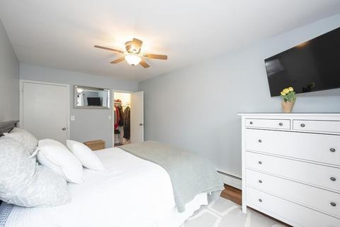 38 Juniper St #111, Brookline, MA 02445 photo 7