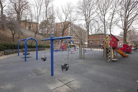 38 Juniper St #111, Brookline, MA 02445 photo 15