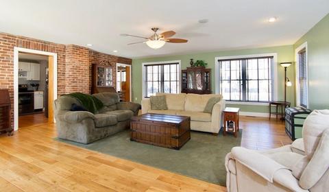 150 Pine St, West Springfield, MA 01089 photo 7
