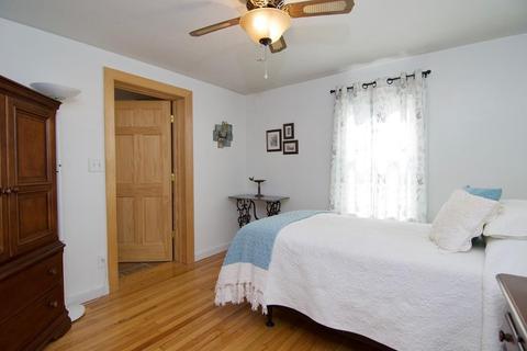 150 Pine St, West Springfield, MA 01089 photo 19