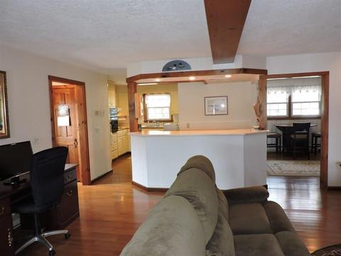 50 Union Point Rd, Webster, MA 01570 photo 10