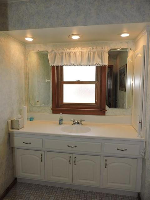 50 Union Point Rd, Webster, MA 01570 photo 27