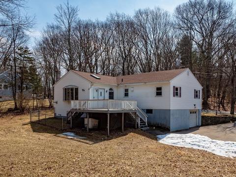 105 Hartness Rd, Sutton, MA 01590 photo 2