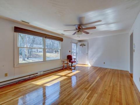 105 Hartness Rd, Sutton, MA 01590 photo 6