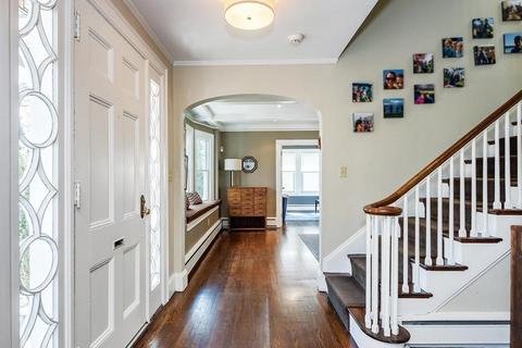54 Blake Rd, Brookline, MA 02445 photo 4