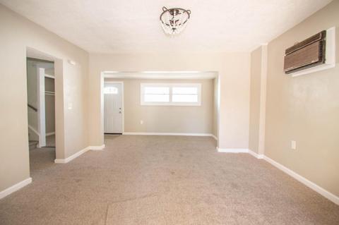 31 Governor St, Springfield, MA 01104 photo 5