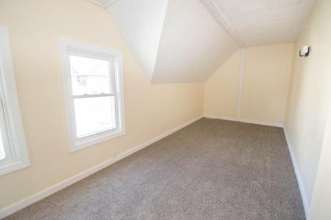 31 Governor St, Springfield, MA 01104 photo 10