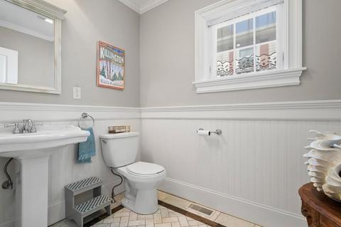 41 Pilgrim Rd, Marblehead, MA 01945 photo 12