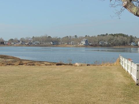 162 Pinehurst Dr, Wareham, MA 02571 photo 3