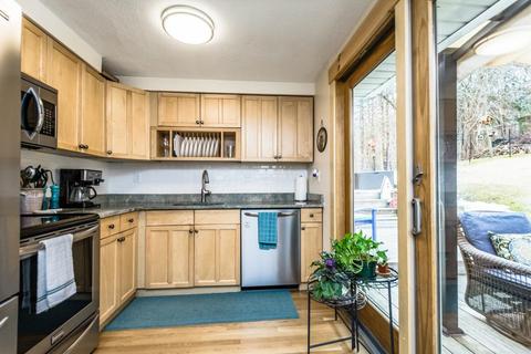 164 Summer St, Maynard, MA 01754 photo 8