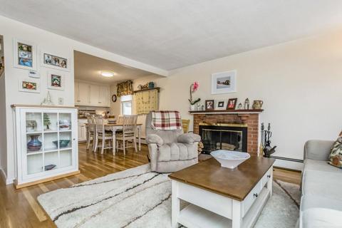 164 Summer St, Maynard, MA 01754 photo 3
