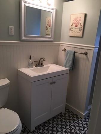 2 Glade St, Worcester, MA 01610 photo 8
