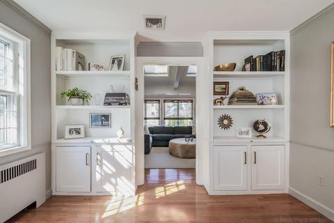 9 Cape Cod Ln, Milton, MA 02186 photo 8