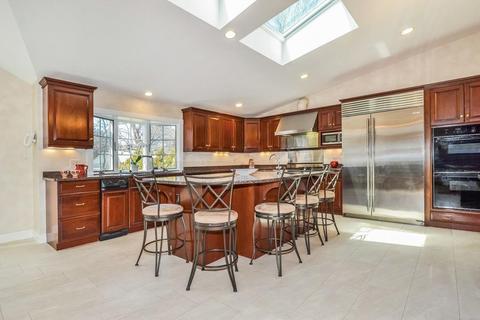 53 Webster St, Needham, MA 02494 photo 9