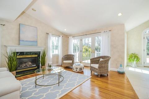 53 Webster St, Needham, MA 02494 photo 6