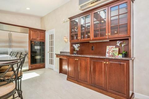 53 Webster St, Needham, MA 02494 photo 10