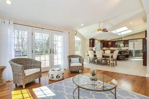 53 Webster St, Needham, MA 02494 photo 5
