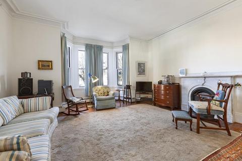 294 Walnut St #1, Brookline, MA 02445 photo 5